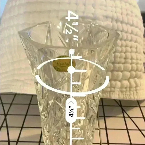 CRISTAL- French Lead Crystal Bud Vase - Picture 2 of 4